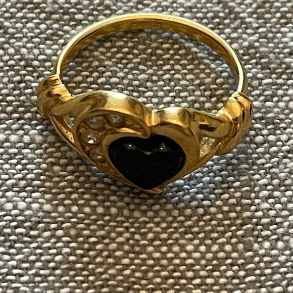 Vintage Avon Ring - Picture 5 of 11